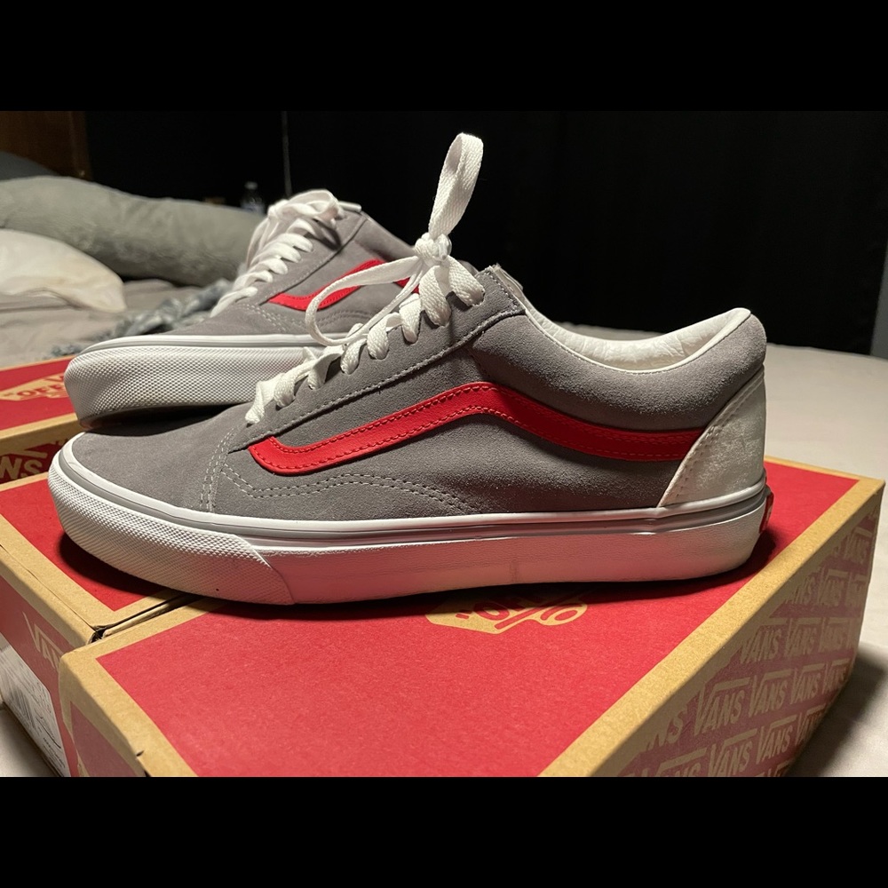 Custom Vans - image 1